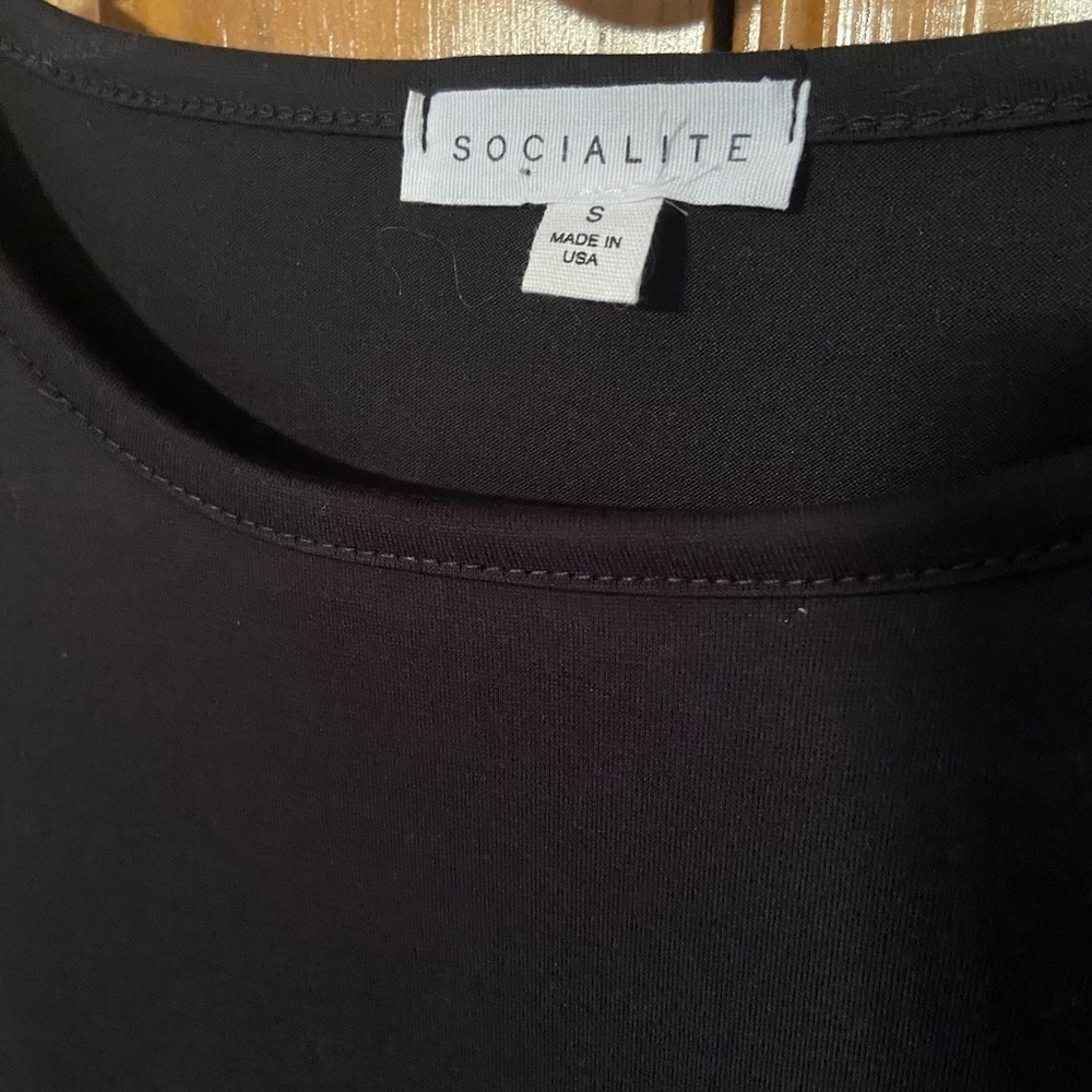 Socialite T shirt Black Dress - Picture 3 of 3